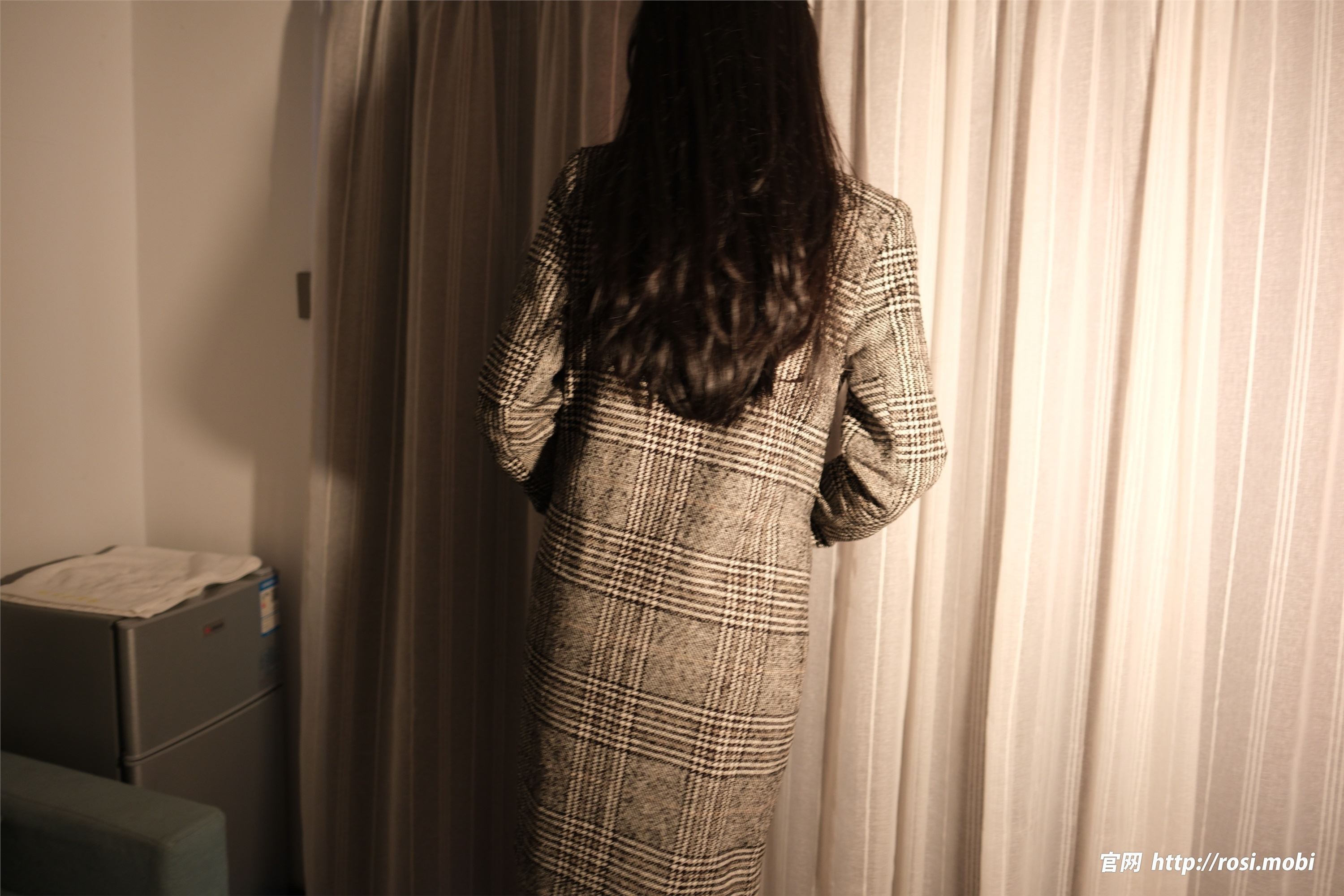 ROSI写真 2025.07.10 NO.4966